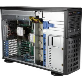 Server Supermicro SYS-E300-8D