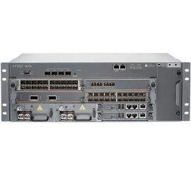 Router Juniper MX104-40G-AC-BNDL