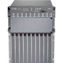 Router Juniper MX2020-BASE-DC