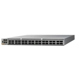 Router Cisco 8101-32FH - stack